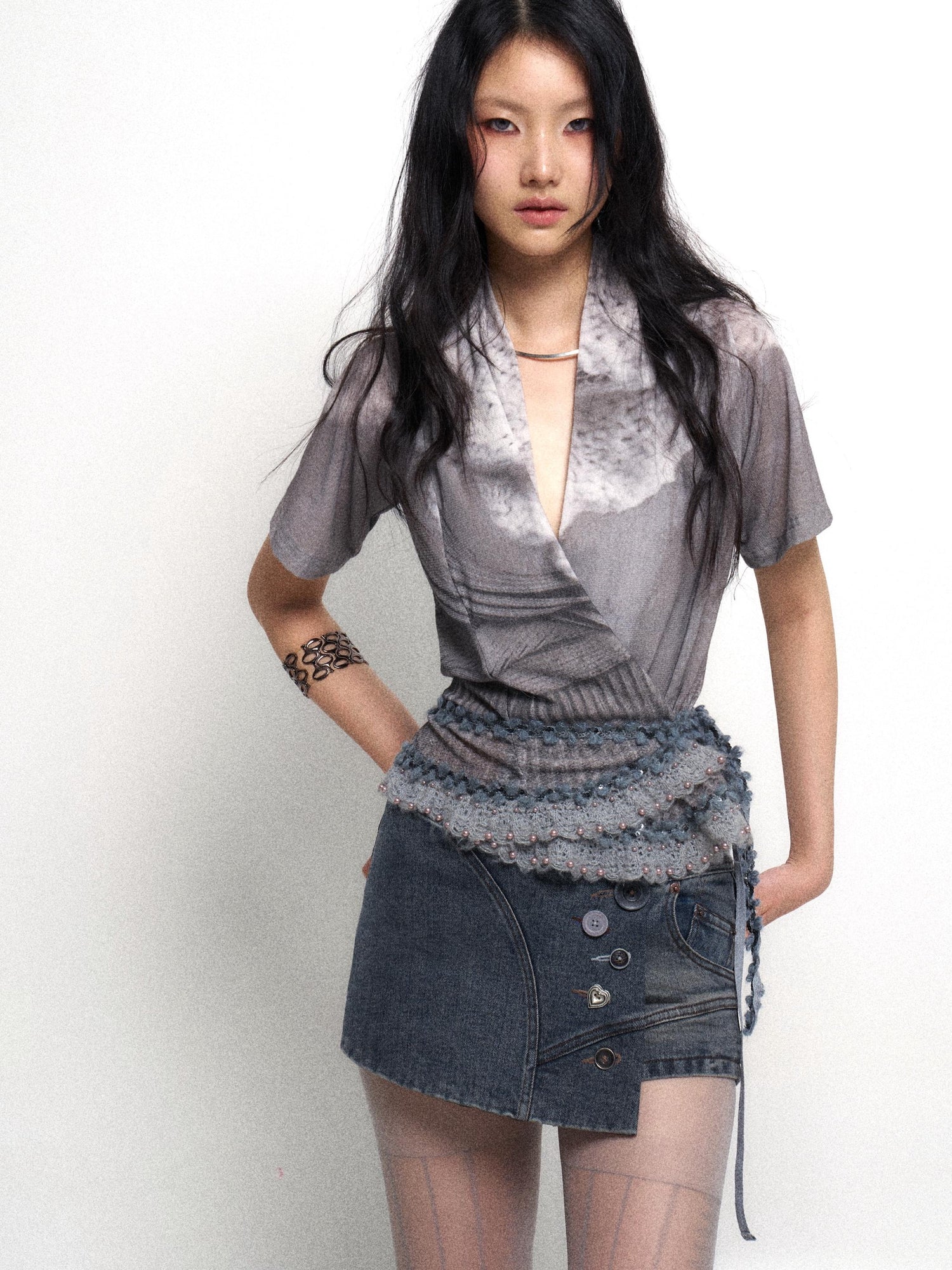 Flowers birds Market Low Waist Blue Grey Stretch Denim Shorts With Detachable Fur Trim