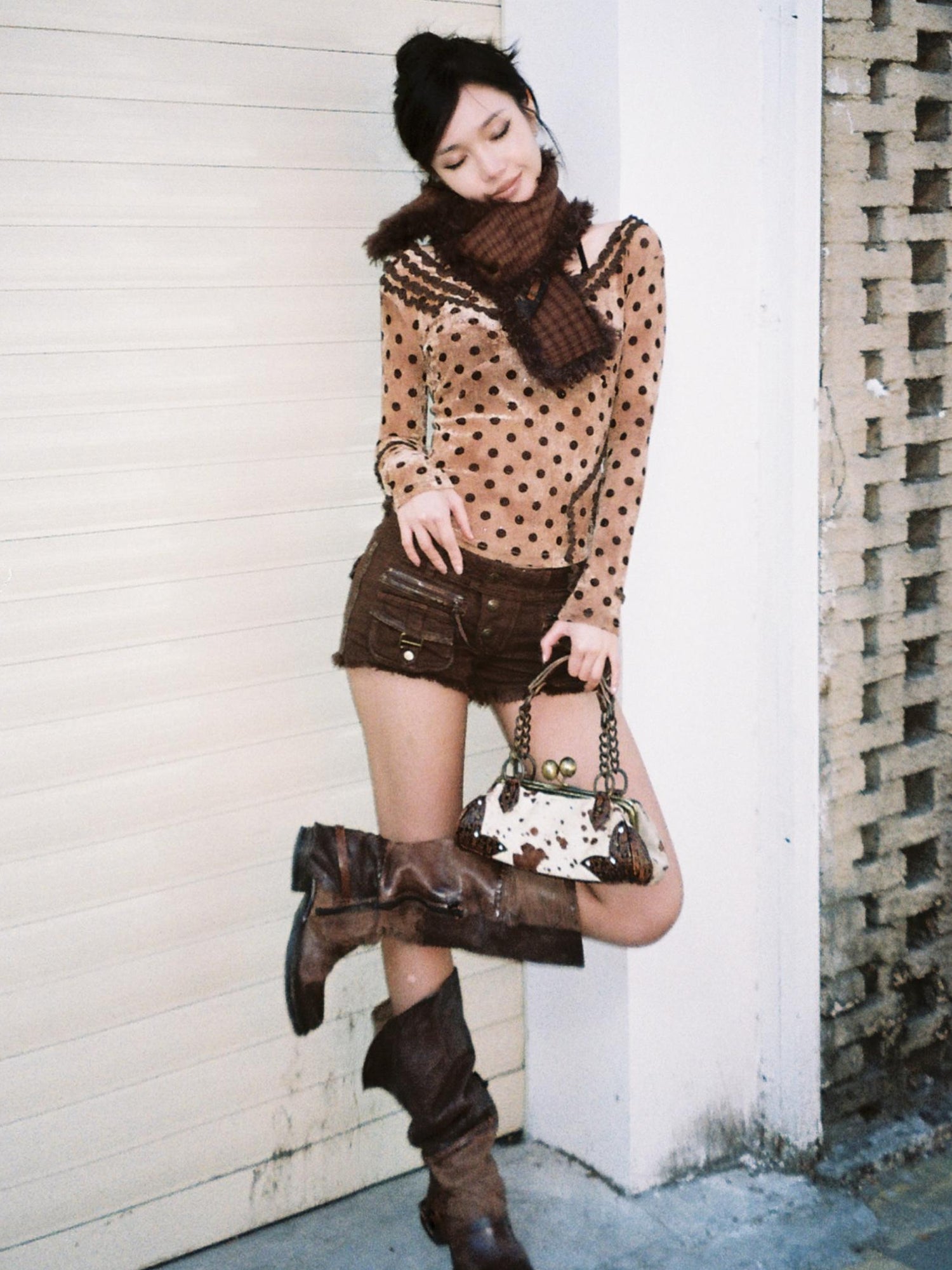 Flowers birds Market Polka Dot Control Velvet Vintage Slim Long Sleeve Blouse