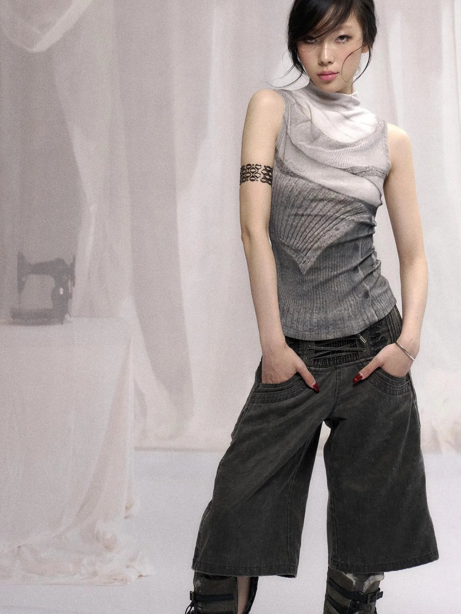 Vintage Embroidered Drawstring Wide Leg Shorts