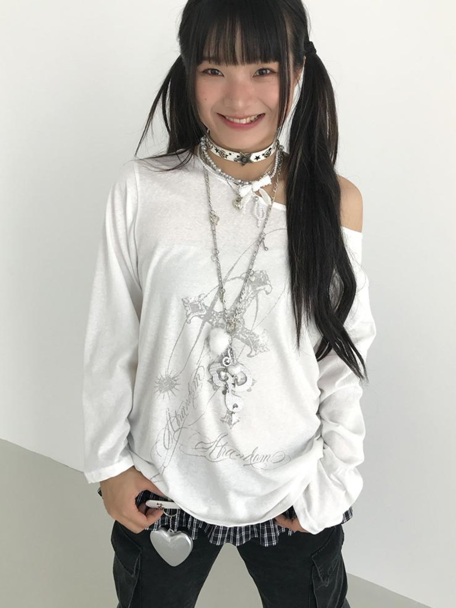 atrandom Flowy Off-Shoulder Printed Blouse Long Sleeve Sunshirt Top