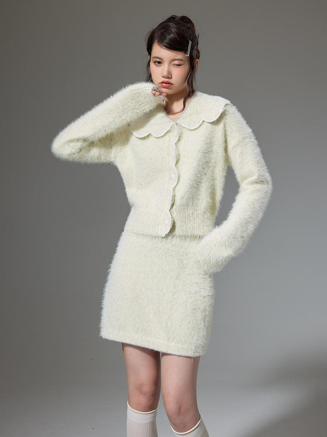 DIDDI MODA Fluffy Cozy Knit Set With Lace Trim