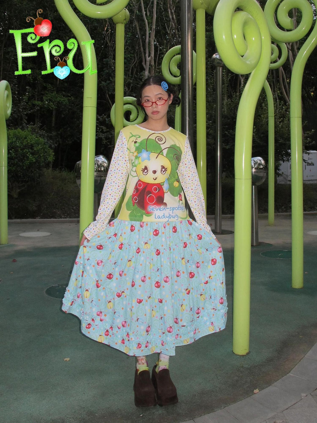 Frufru Gulu Beetle Print Cute Loose Crewneck Women&