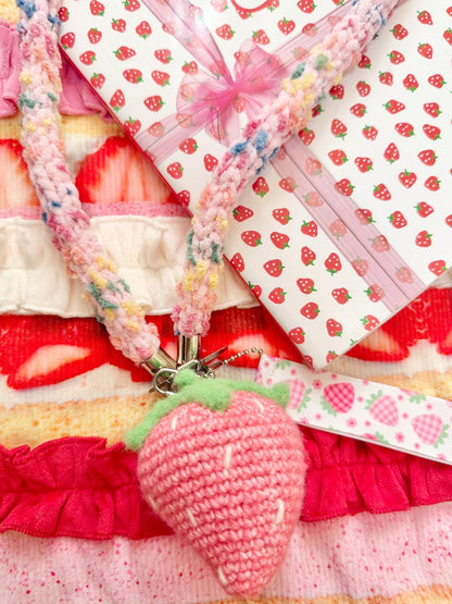 Frufru Gulu Handmade Knitted Pink Strawberry Women&