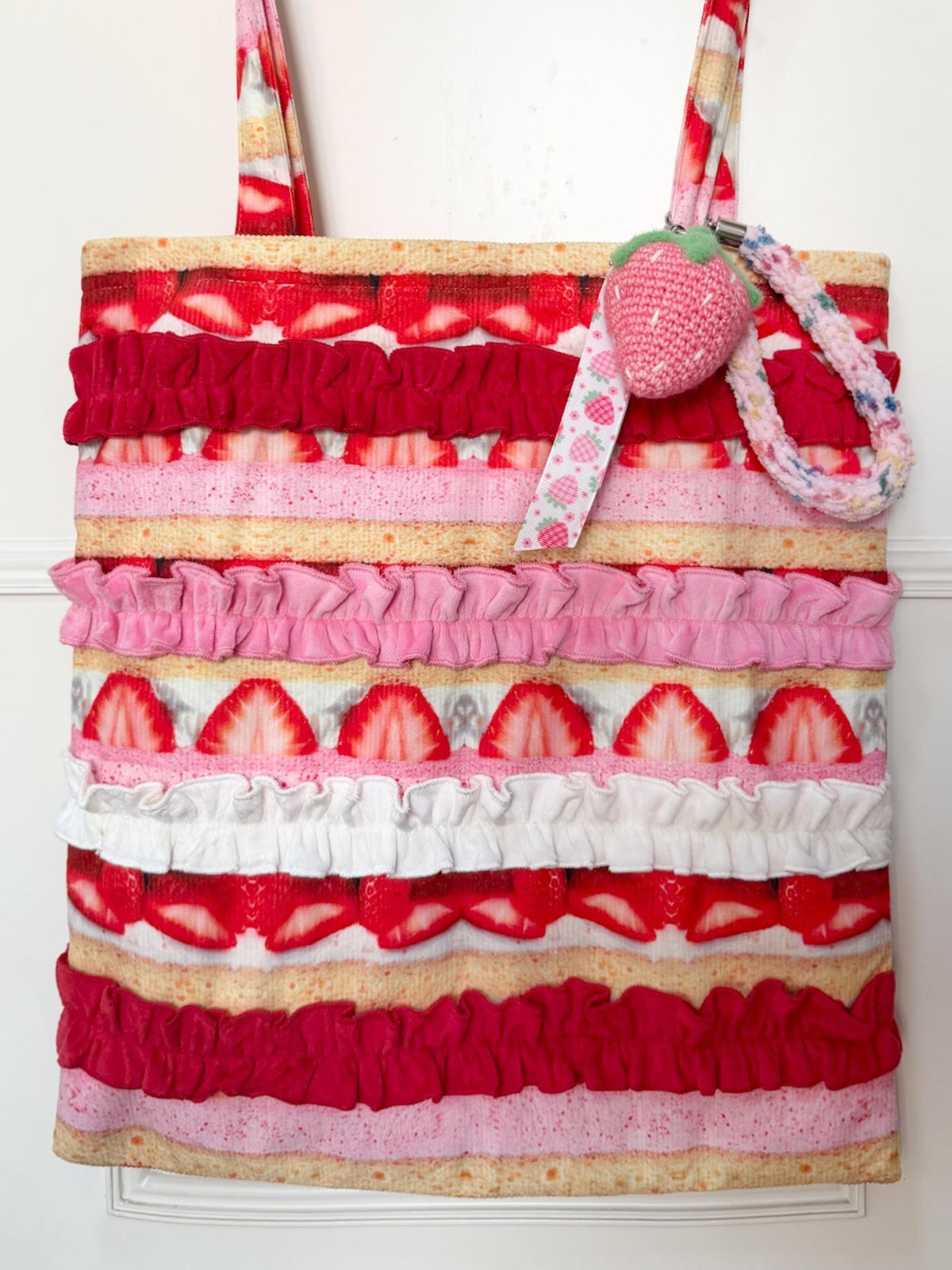 Frufru Gulu Handmade Knitted Pink Strawberry Women&
