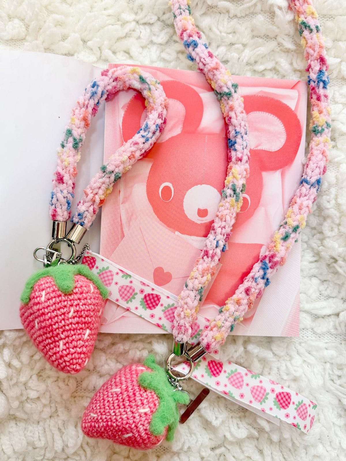 Frufru Gulu Handmade Knitted Pink Strawberry Women&