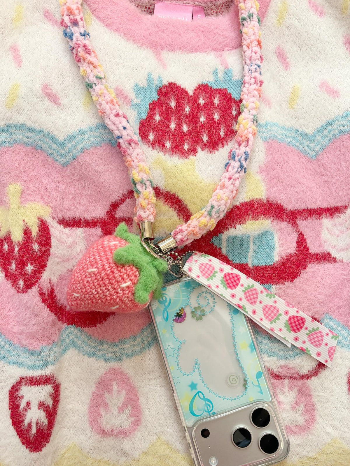 Frufru Gulu Handmade Knitted Pink Strawberry Women&