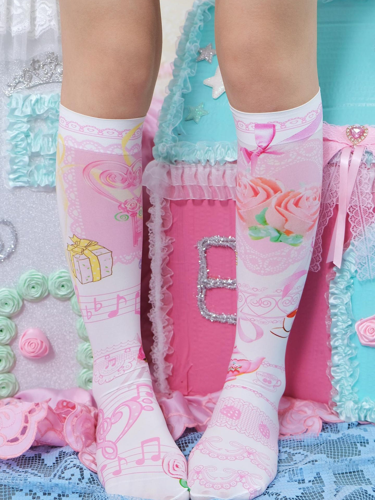 Frufru Gulu White Original Vintage Rose Print Breathable Mid Calf Women&