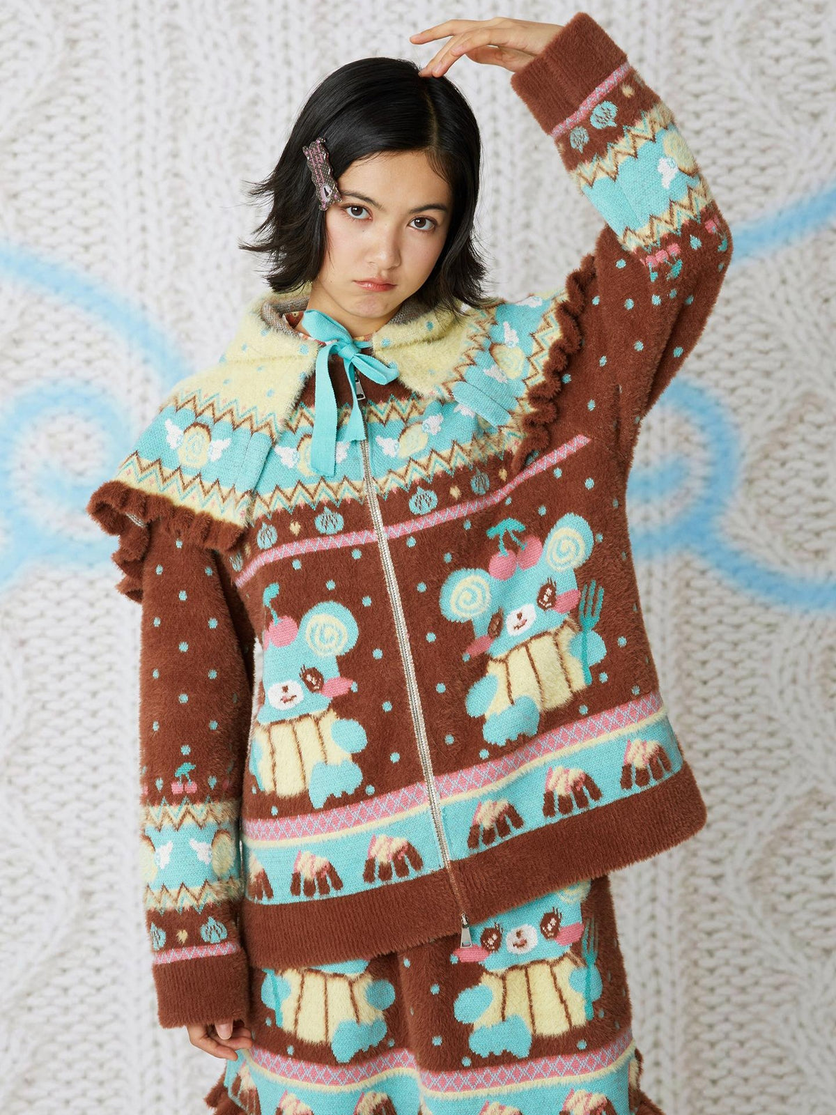 Frufru Gulu Yellow Bear Vintage Hooded Cape Knit Women&