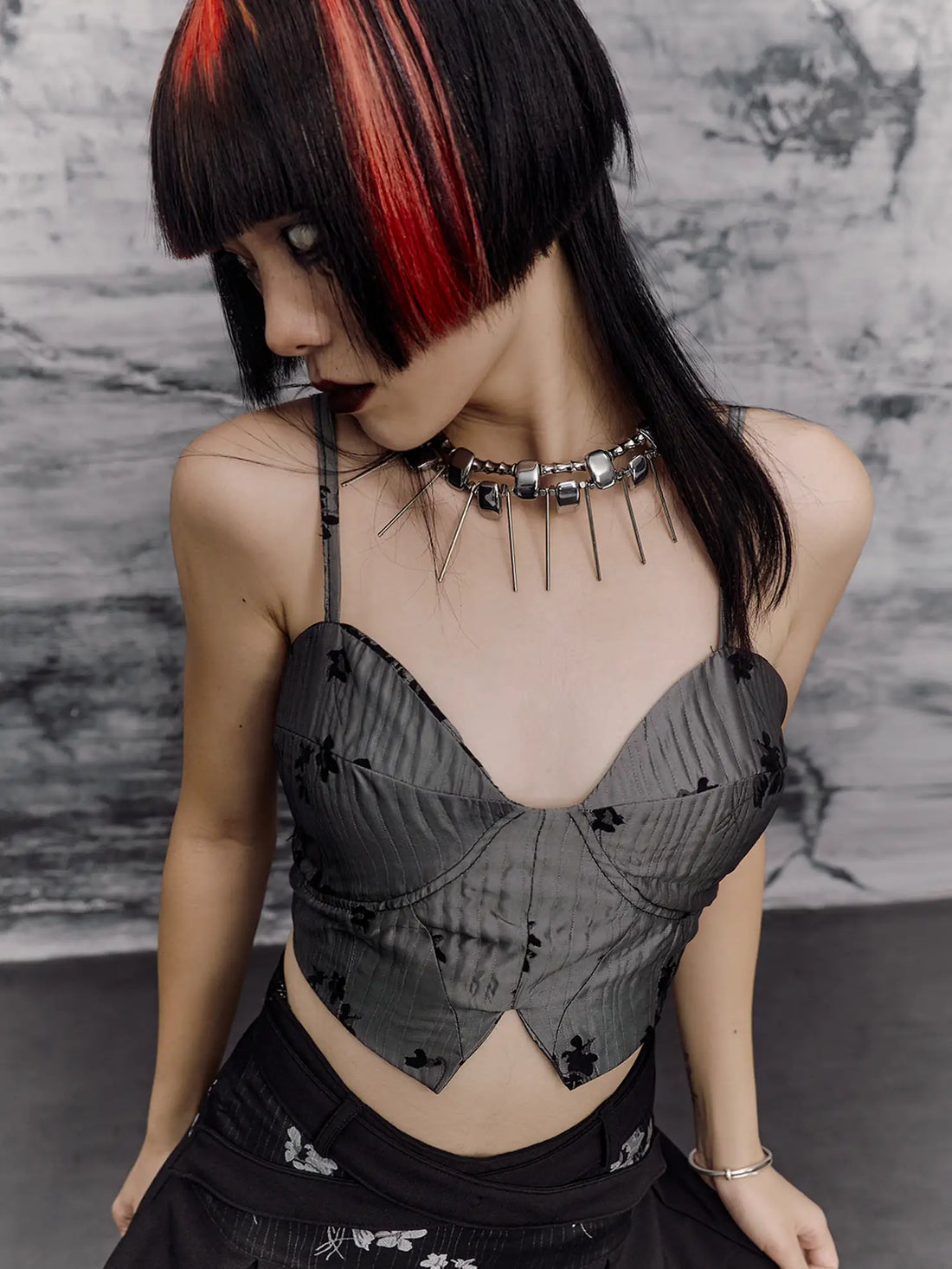 Frustration Garden Chinese Punk Sleeveless Crop Top