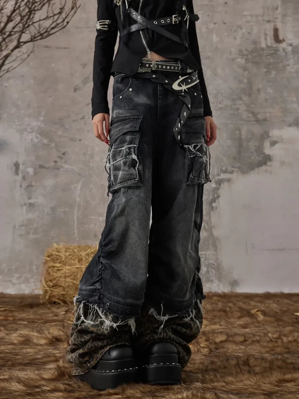 Frustration Garden Detachable Leopard Wash Baggy Jeans