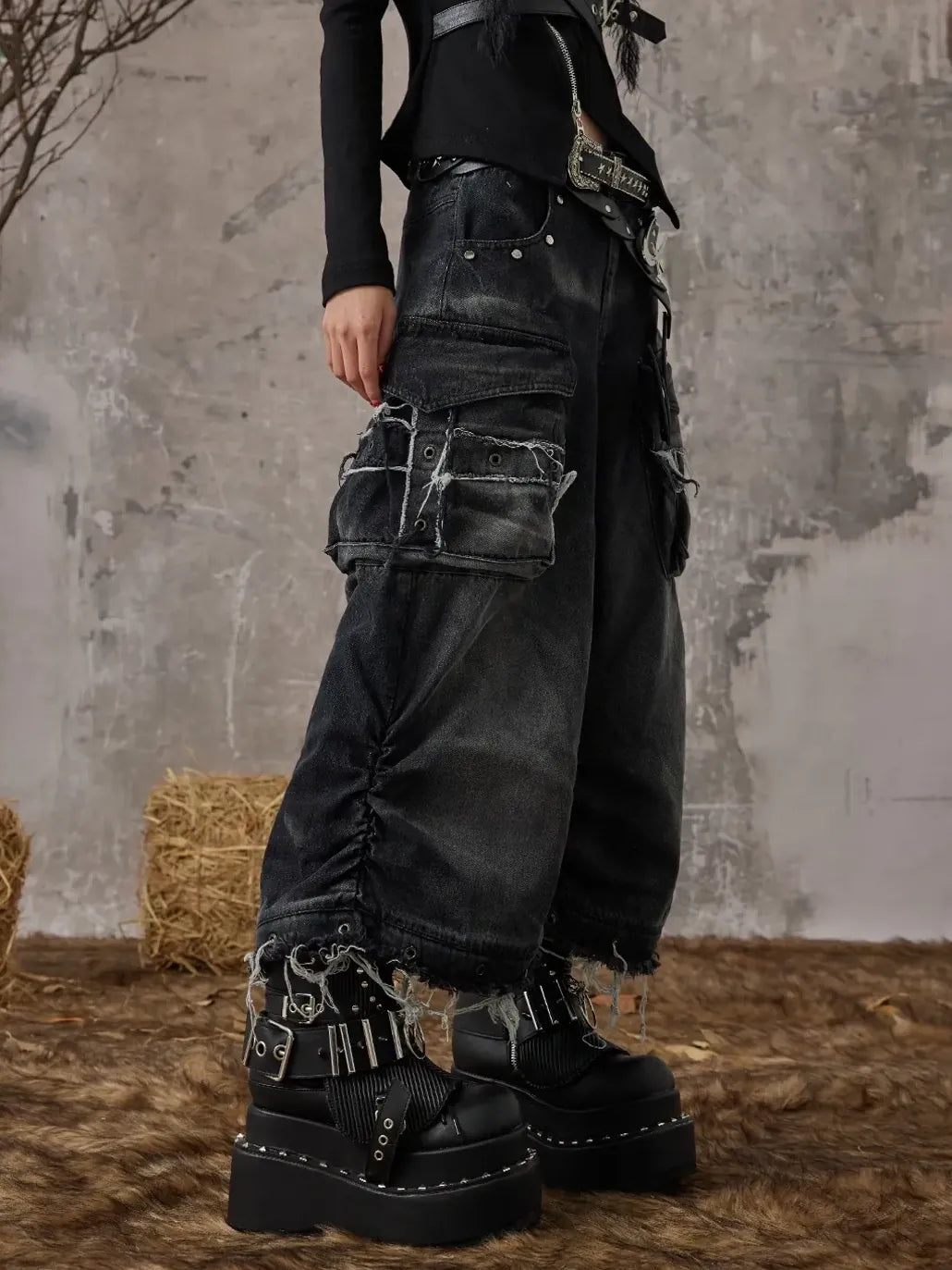 Frustration Garden Detachable Leopard Wash Baggy Jeans