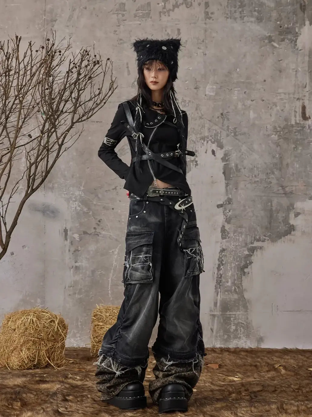 Frustration Garden Detachable Leopard Wash Baggy Jeans