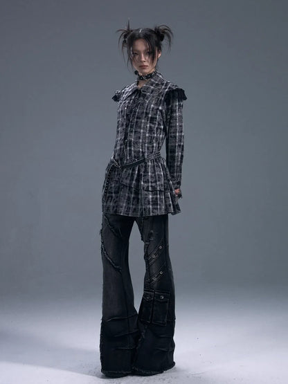 Frustration Garden Heavy Wash Destroyed Flared Jeans