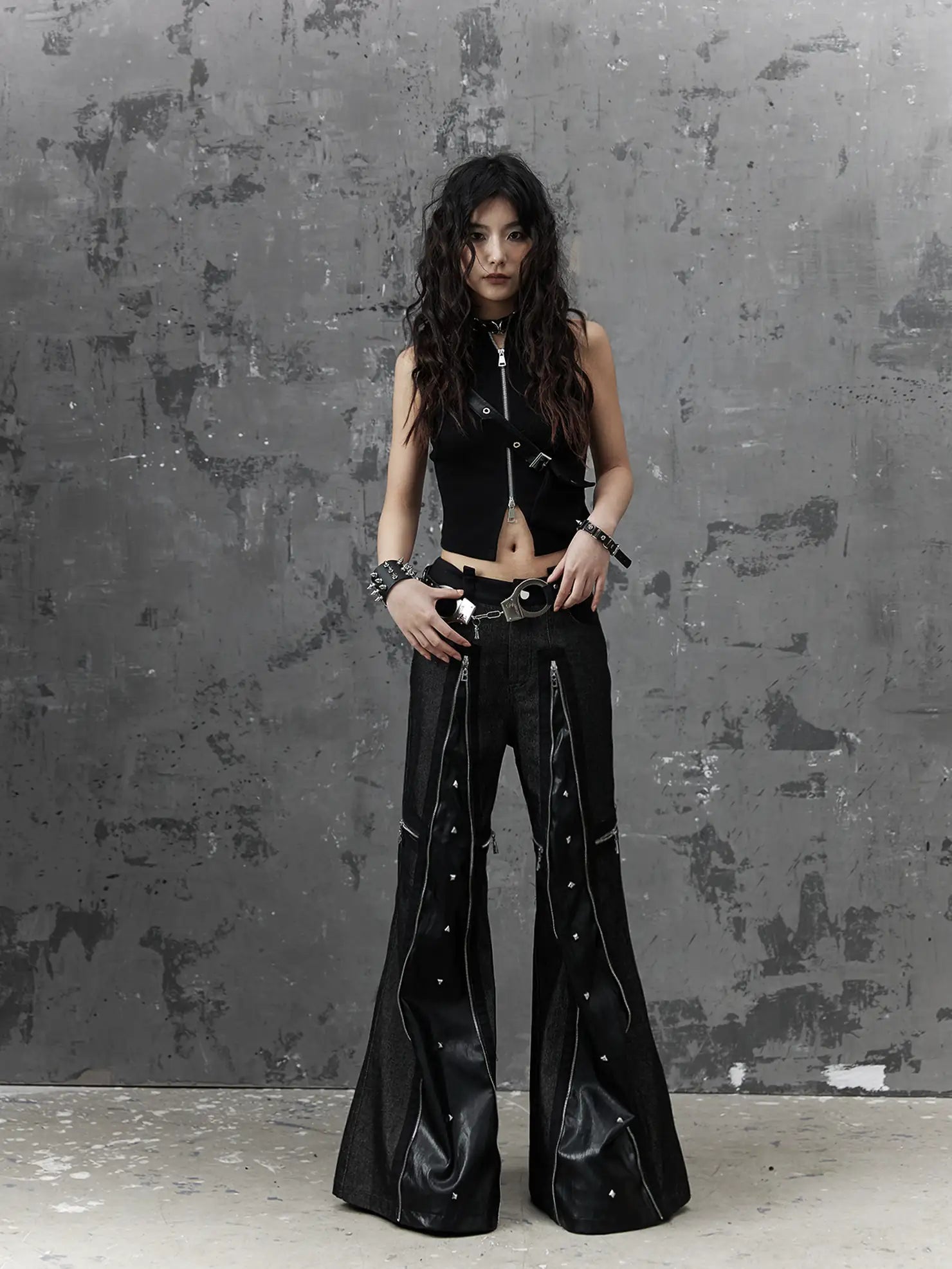 Frustration Garden Punk Chain Cross Flared Jeans