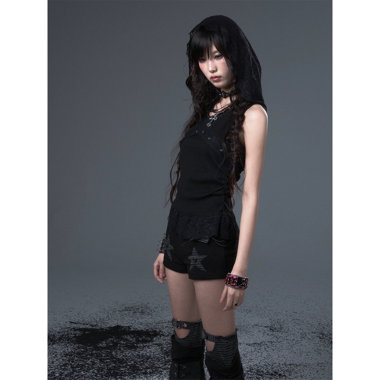 Frustration_Garden_Punk_Lace_Hooded_Vest_V-neck_T-shirt_Long_Sleeve_MISSTT