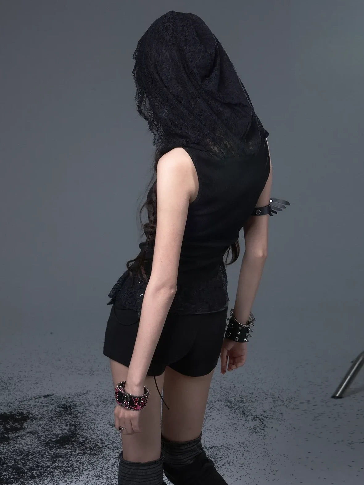 Frustration Garden Punk Lace Hooded Vest V-neck T-shirt Long Sleeve