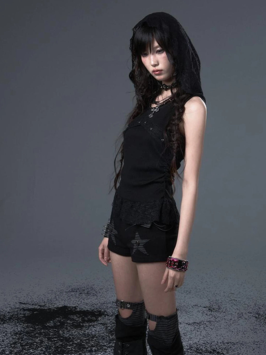 Frustration Garden Punk Lace Hooded Vest V-neck T-shirt Long Sleeve