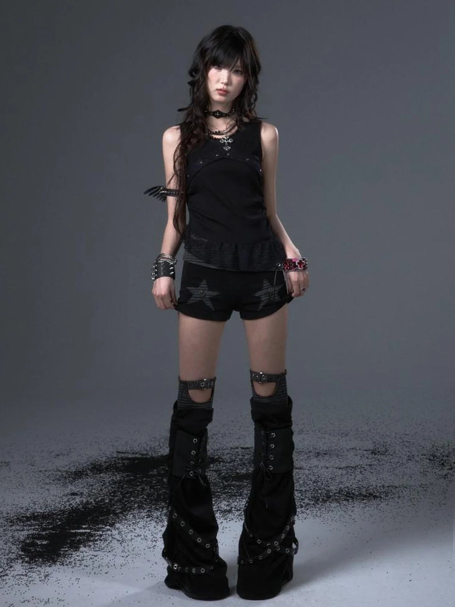 Frustration Garden Punk Lace Hooded Vest V-neck T-shirt Long Sleeve