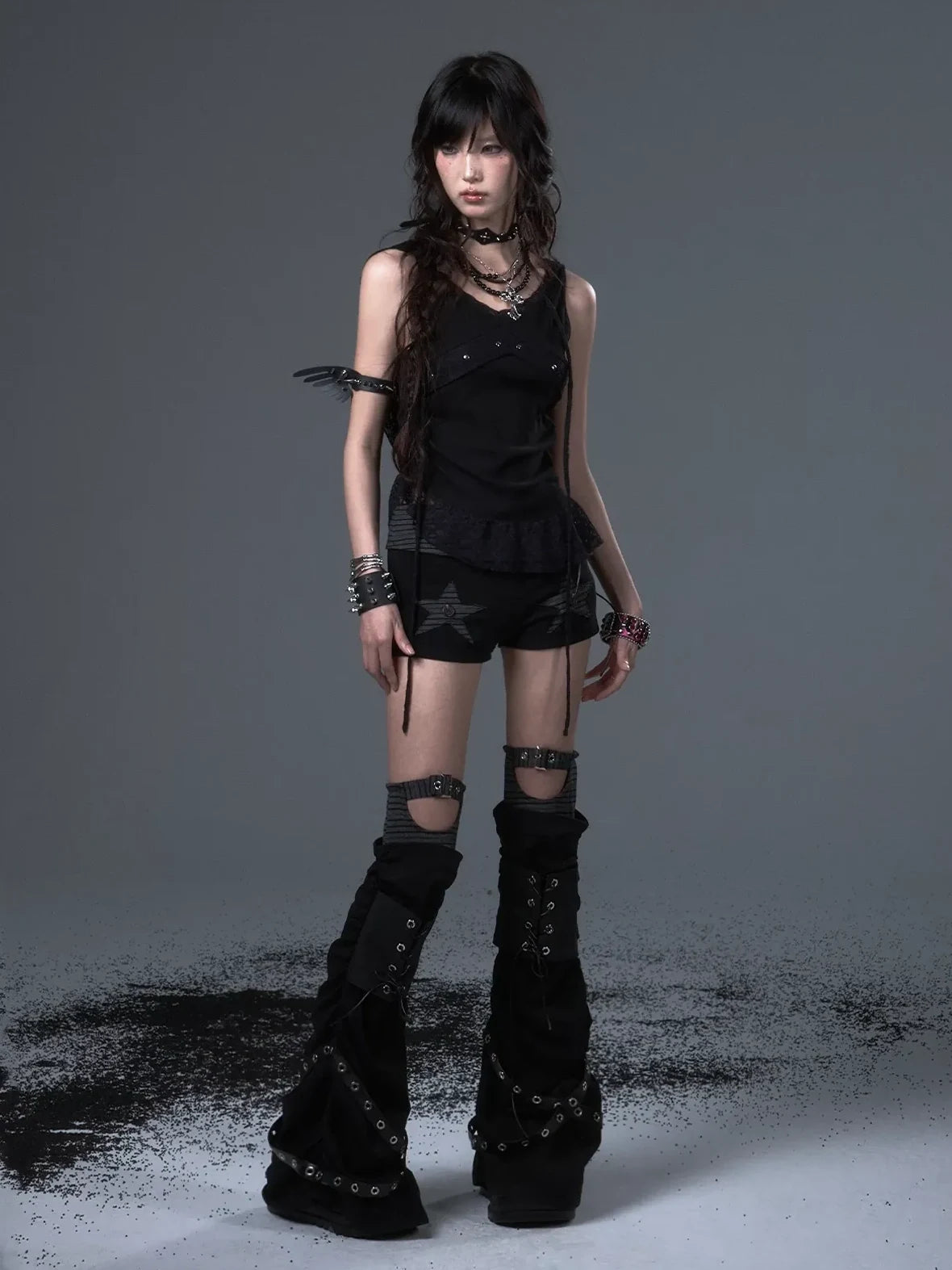 Frustration Garden Punk Lace Hooded Vest V-neck T-shirt Long Sleeve