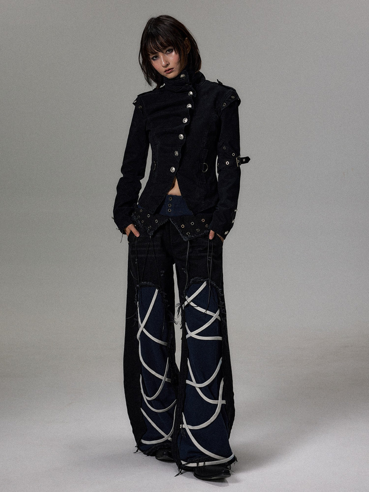 Frustration Garden Punk Palace Knight Stand Collar Metal Studded Women&