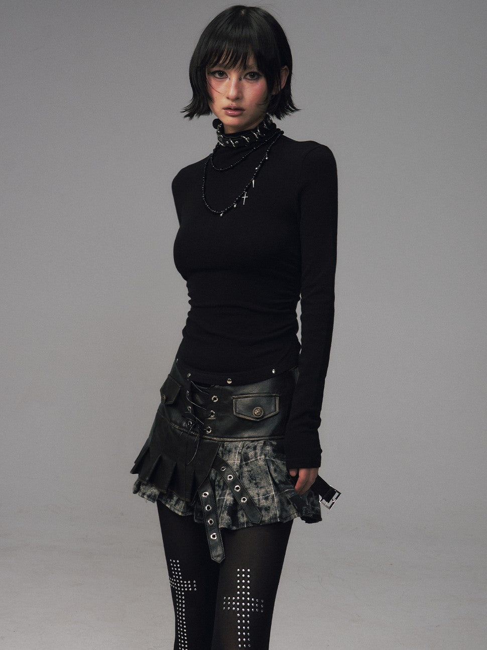Frustration Garden Punk Studded Waist Slim Half High Neck Women&