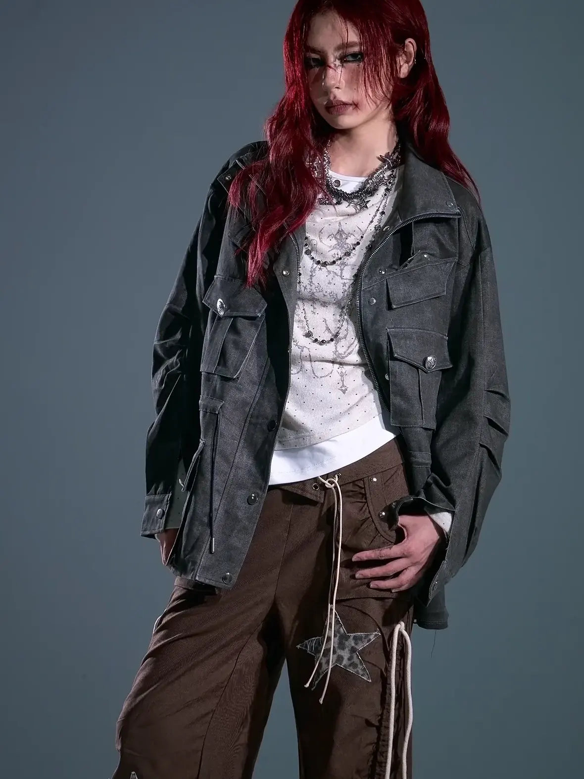 Frustration Garden Rust Colored Retro Work Jacket
V-neck
Long Sleeve
T-shirt
Ribbed Hem And Cuffs
Button Up Front
Chest Pocket
Relaxed Fit