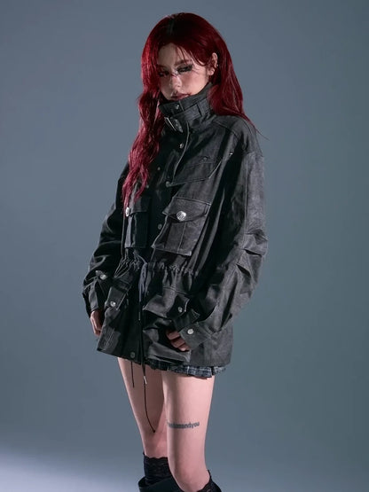 Frustration Garden Rust Colored Retro Work Jacket
V-neck
Long Sleeve
T-shirt
Ribbed Hem And Cuffs
Button Up Front
Chest Pocket
Relaxed Fit