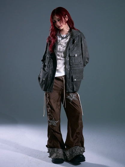 Frustration Garden Rust Colored Retro Work Jacket
V-neck
Long Sleeve
T-shirt
Ribbed Hem And Cuffs
Button Up Front
Chest Pocket
Relaxed Fit