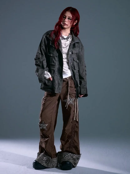 Frustration Garden Rust Colored Retro Work Jacket
V-neck
Long Sleeve
T-shirt
Ribbed Hem And Cuffs
Button Up Front
Chest Pocket
Relaxed Fit