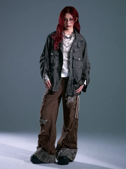 Frustration Garden Rust Colored Retro Work Jacket
V-neck
Long Sleeve
T-shirt
Ribbed Hem And Cuffs
Button Up Front
Chest Pocket
Relaxed Fit