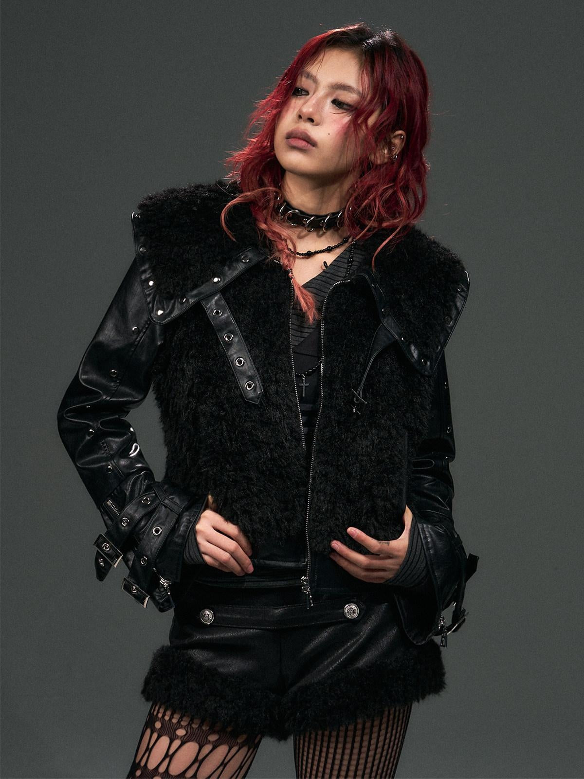 Frustration Garden Thick Pu Oversized Dark Gothic 3D Metal Fur Collar Womens Black Cropped Jacket