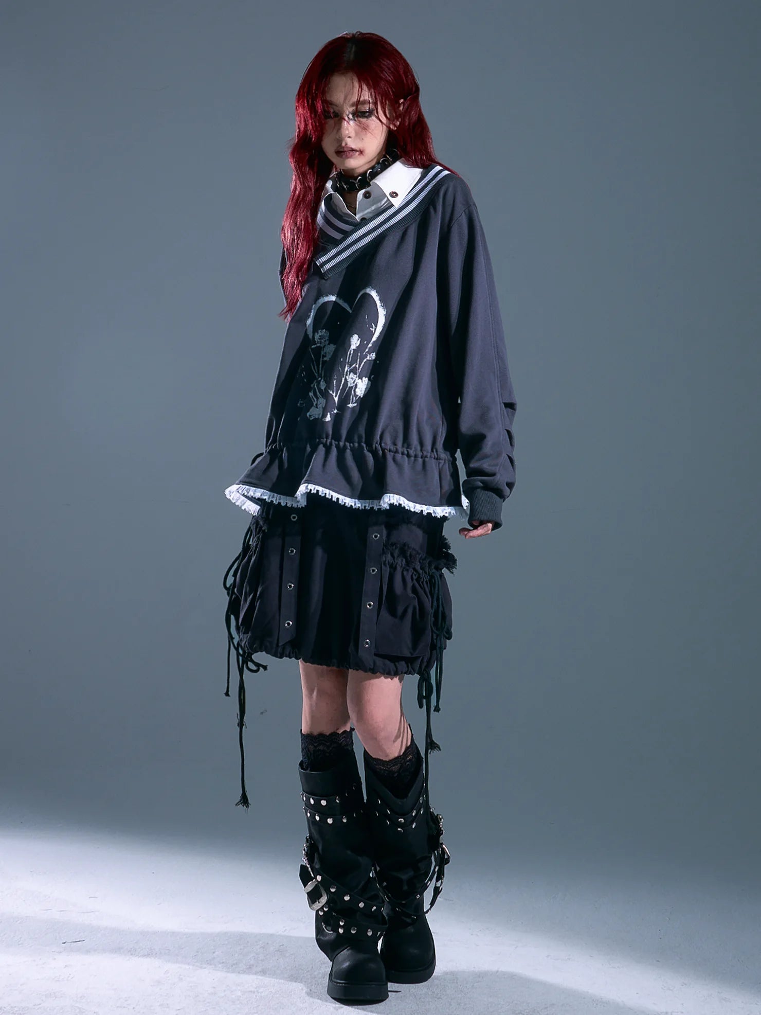 Frustration Garden Vintage Asymmetric Pullover With Lace And Print