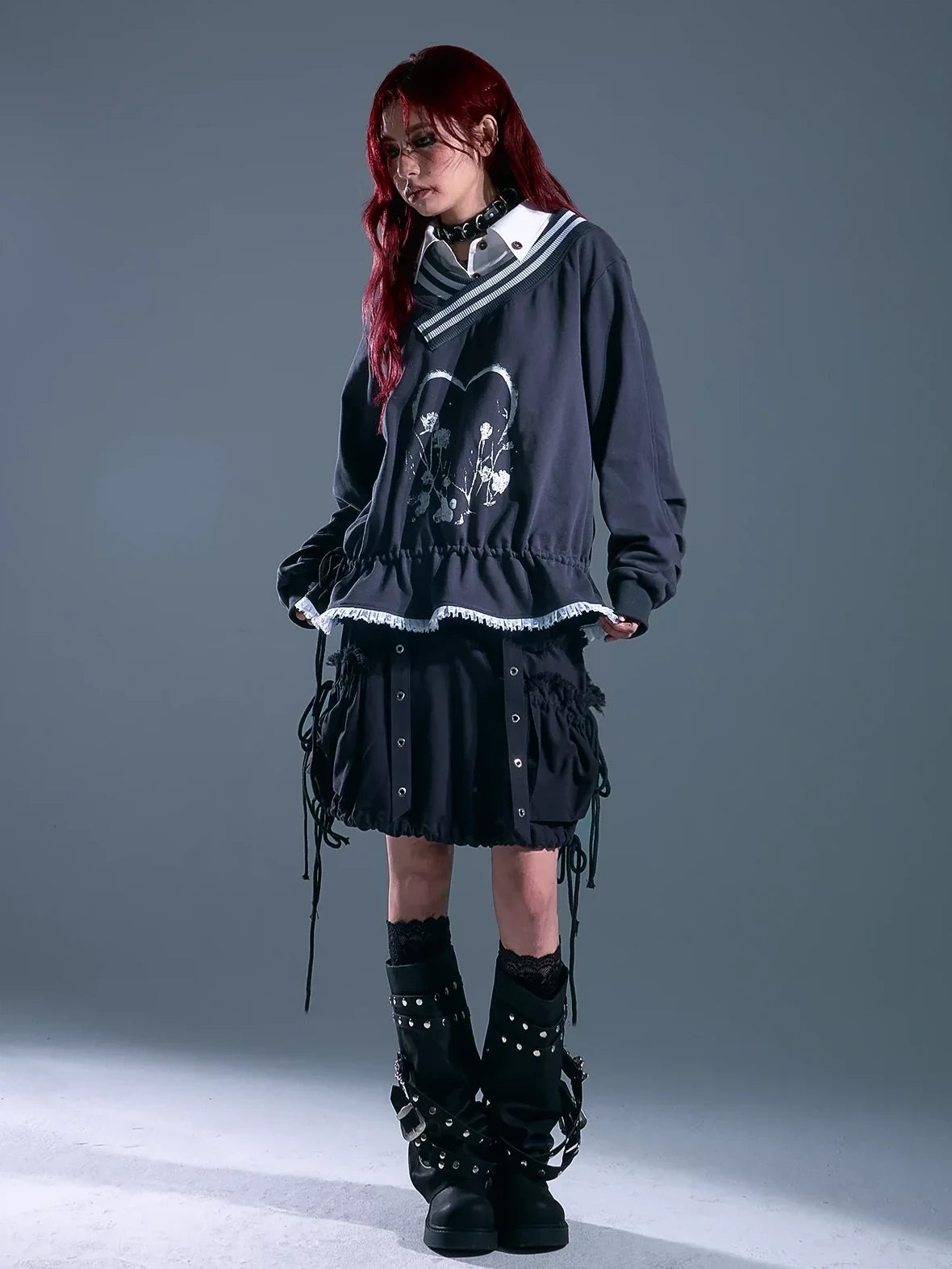 Frustration Garden Vintage Asymmetric Pullover With Lace And Print