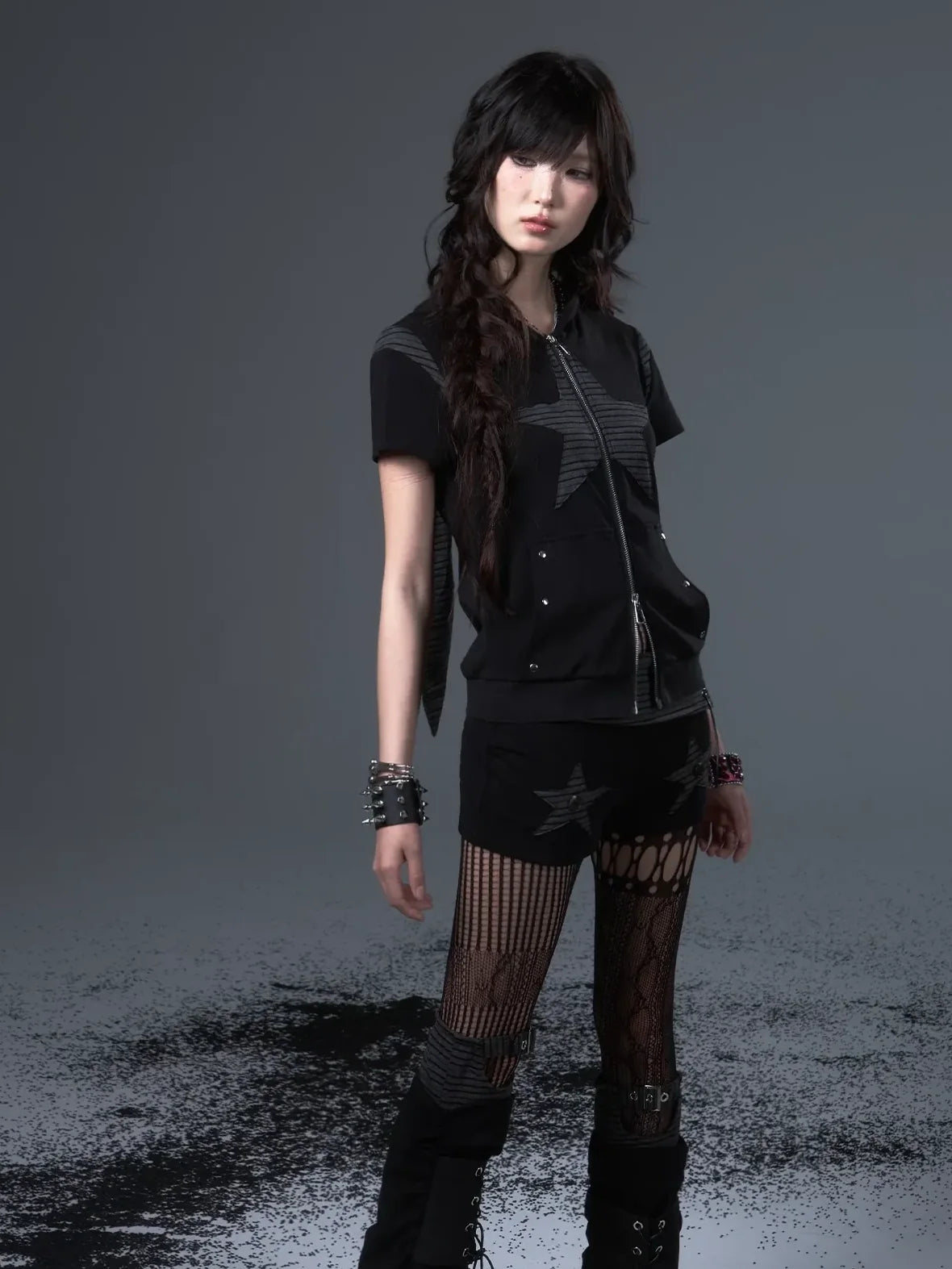 Frustration Garden Vintage Stripe Star Bunny Hooded Short Sleeve Top