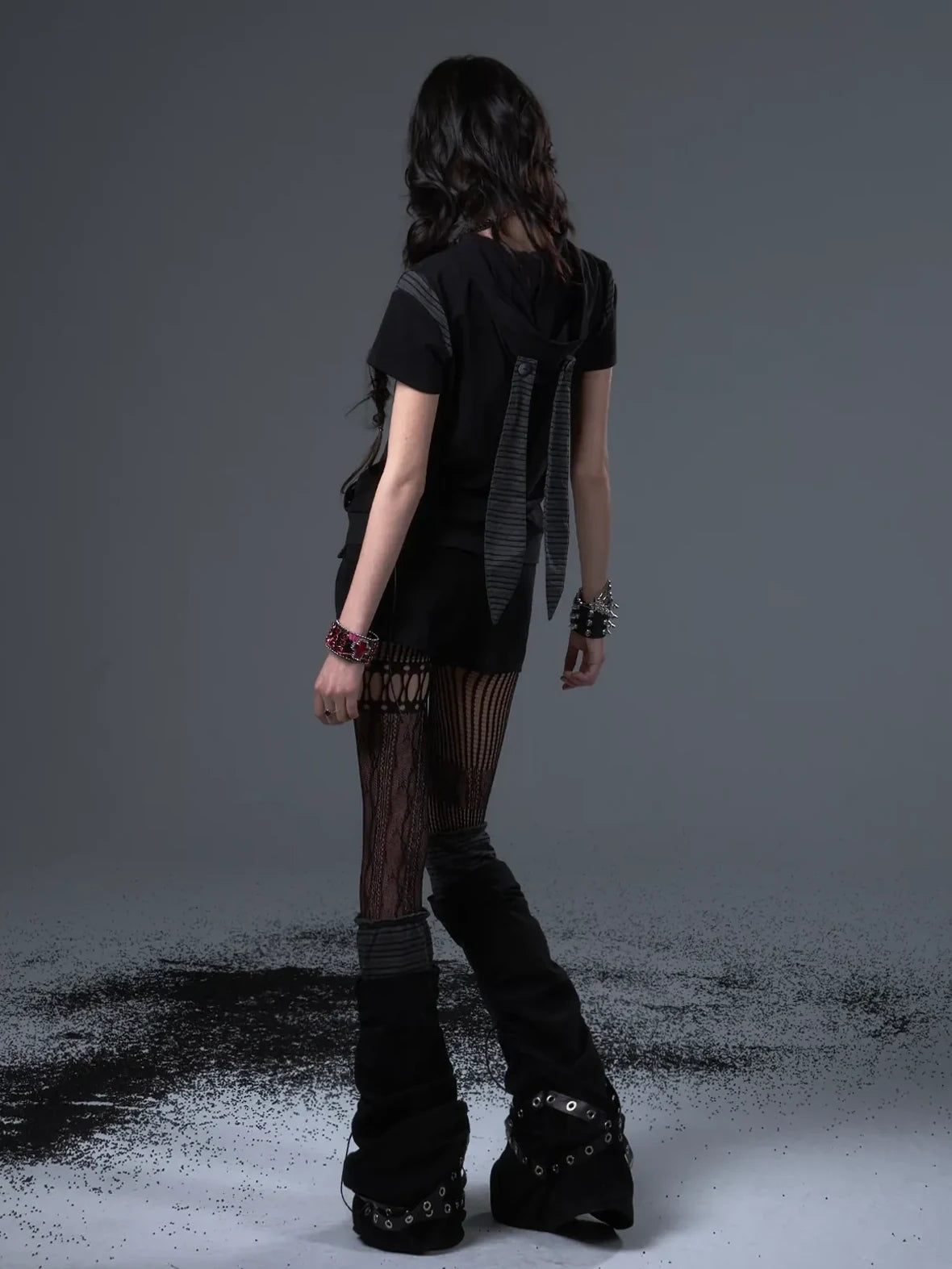 Frustration Garden Vintage Stripe Star Bunny Hooded Short Sleeve Top