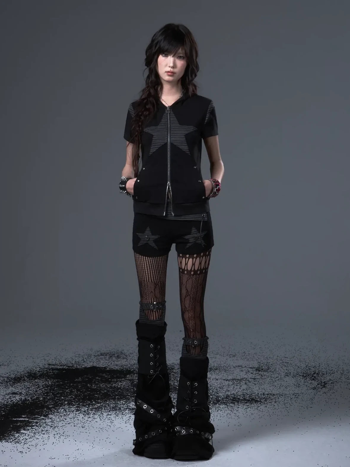 Frustration Garden Vintage Stripe Star Bunny Hooded Short Sleeve Top