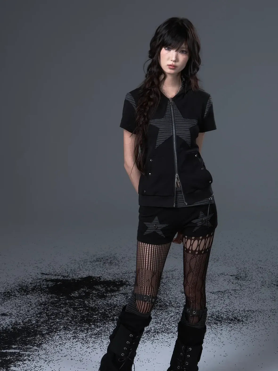 Frustration Garden Vintage Stripe Star Bunny Hooded Short Sleeve Top