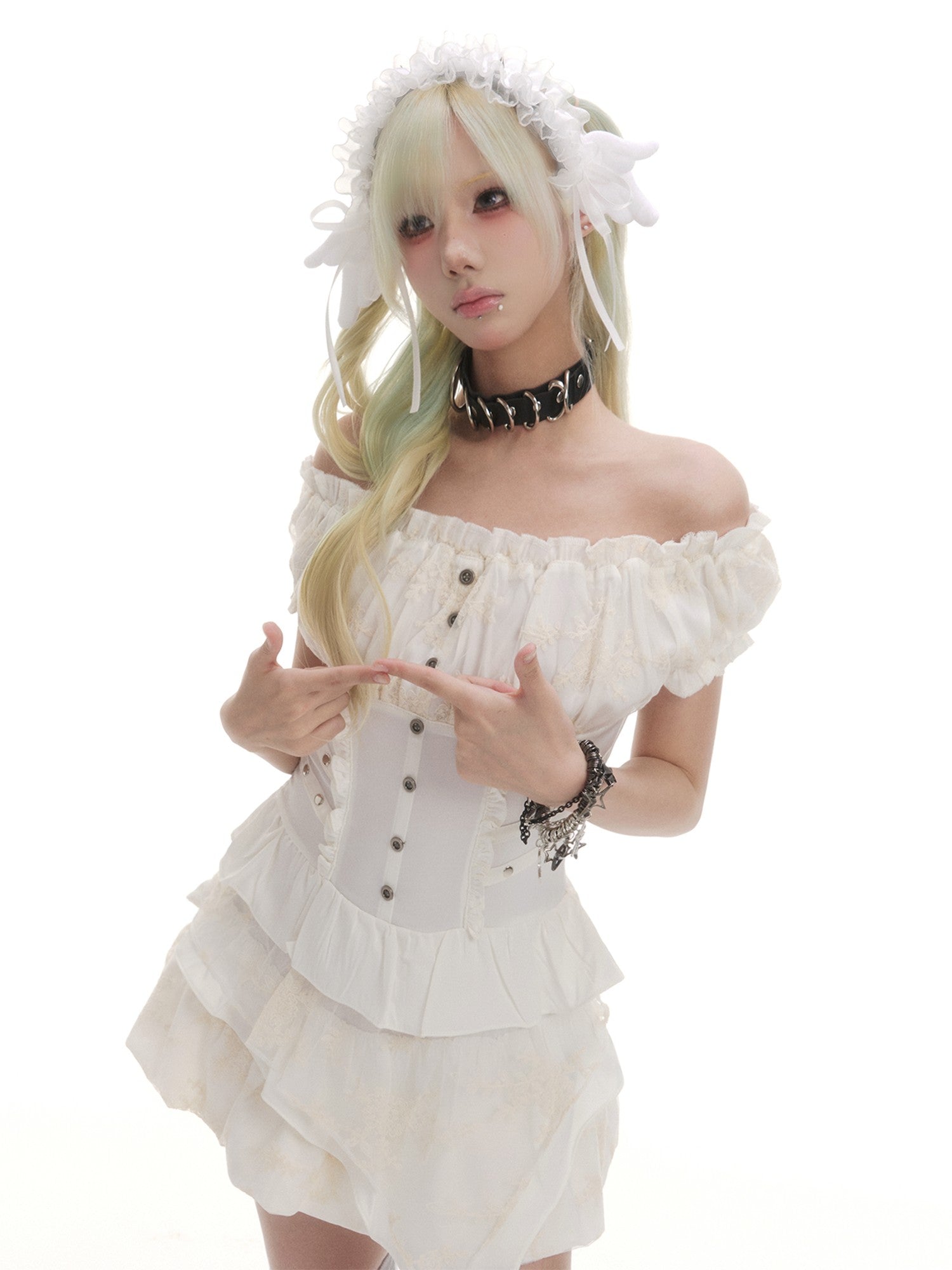 Frustration Garden White Off Shoulder Puff Sleeve Tiered Cake Women&