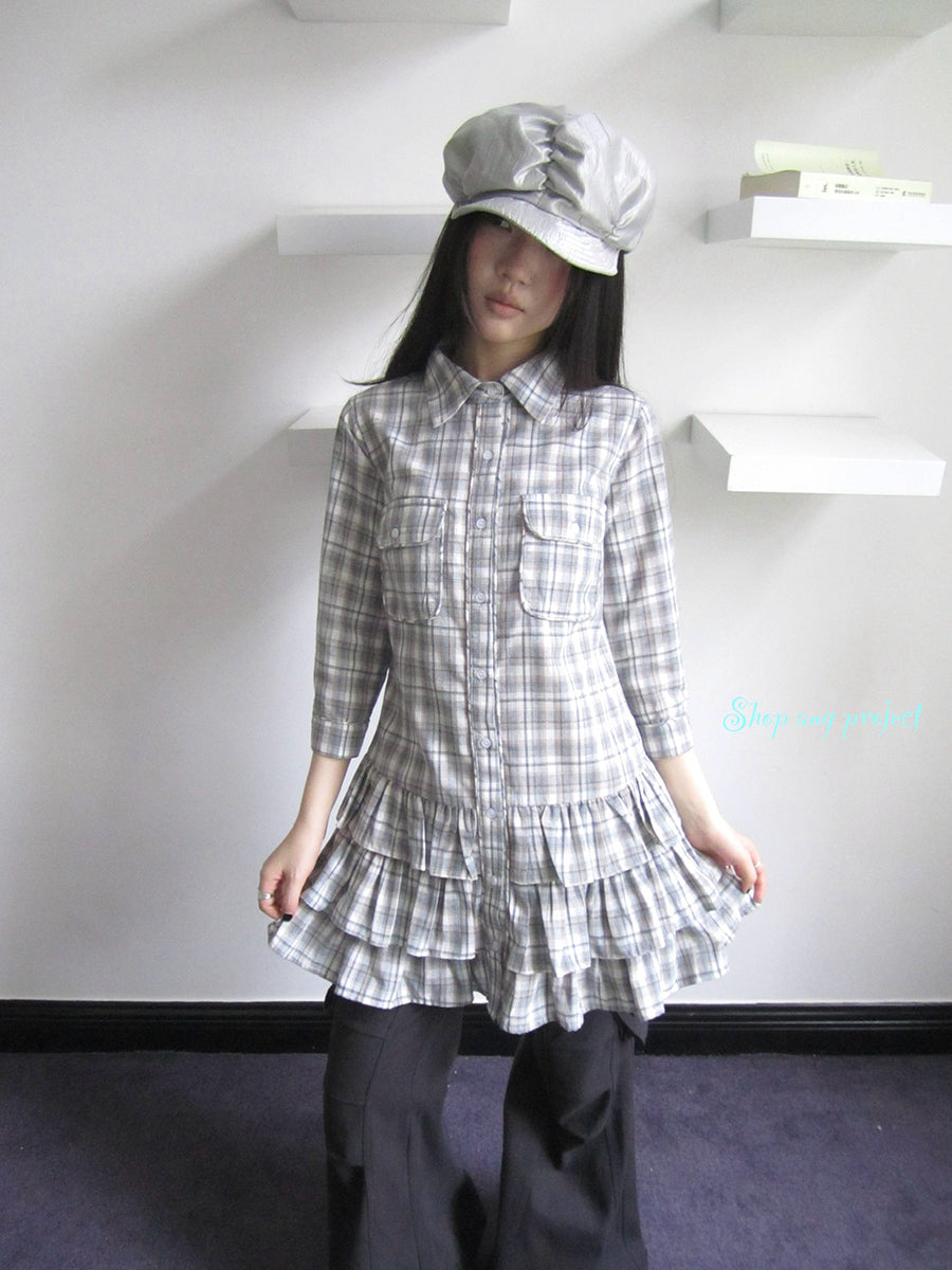 ang project Vintage Grey Plaid Layered Hem Short Sleeve Shirt