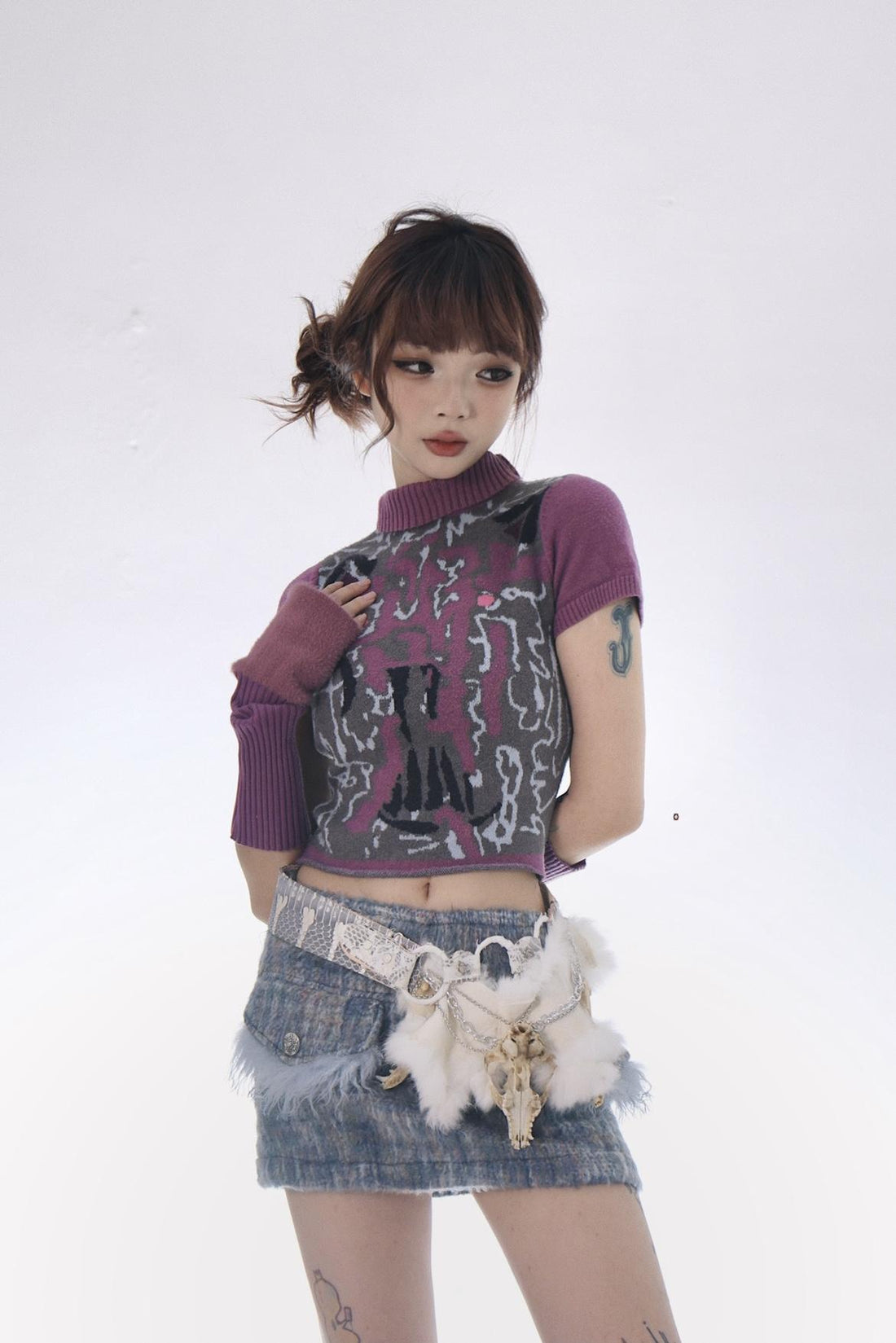 Flowers birds Market Hand-Painted Knitted Slim-Fit Sweater With Free Sleeves
