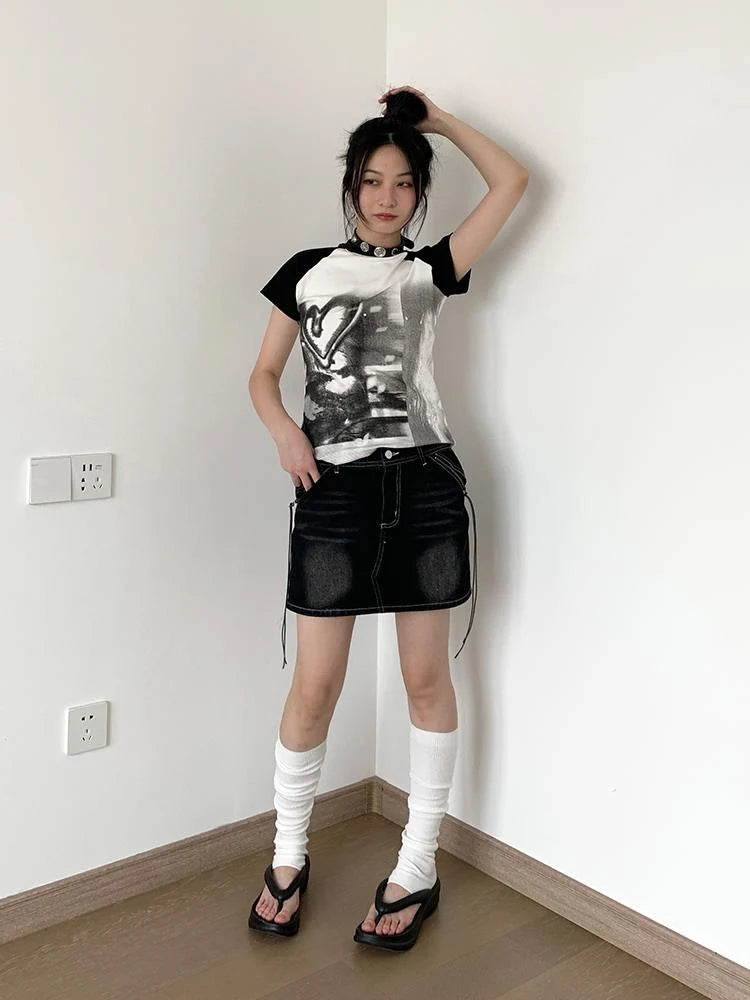 Hand Drawn Black White Graphic Raglan Tee Casual T-Shirt