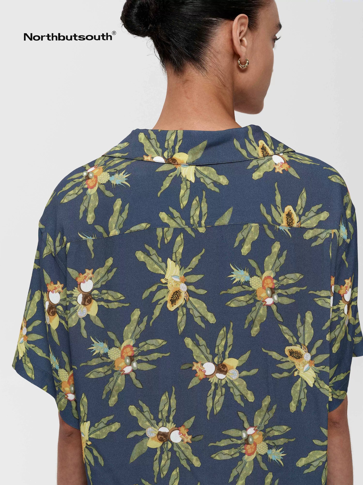 Hawaiian Holiday Fun Print Relaxed Vacation Shirt