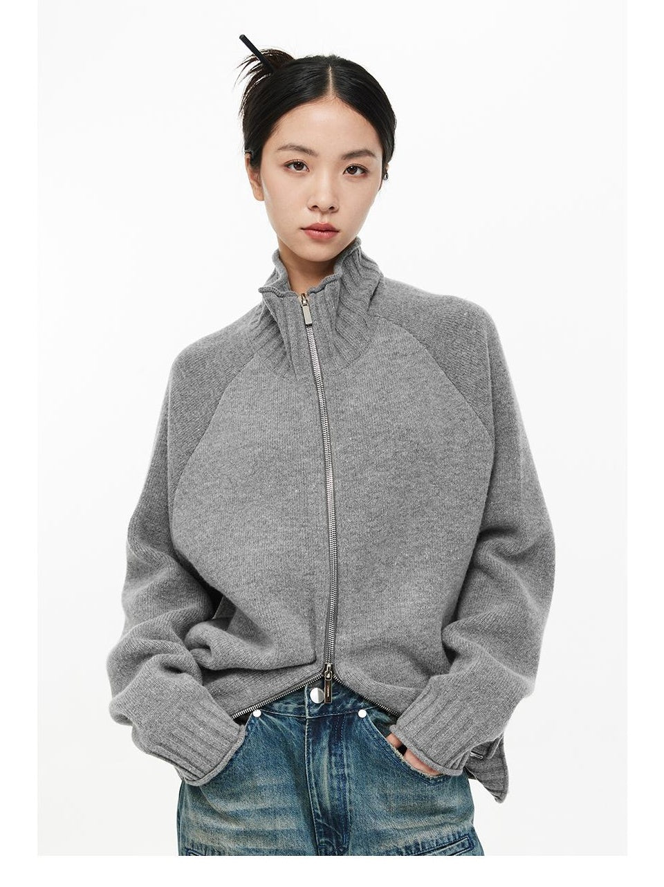 Horn Sleeve Cable Knit Zip Sweater