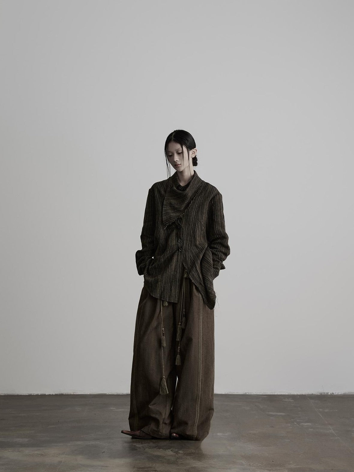 INDULGE Asymmetric Linen Blend Long Sleeve Women&