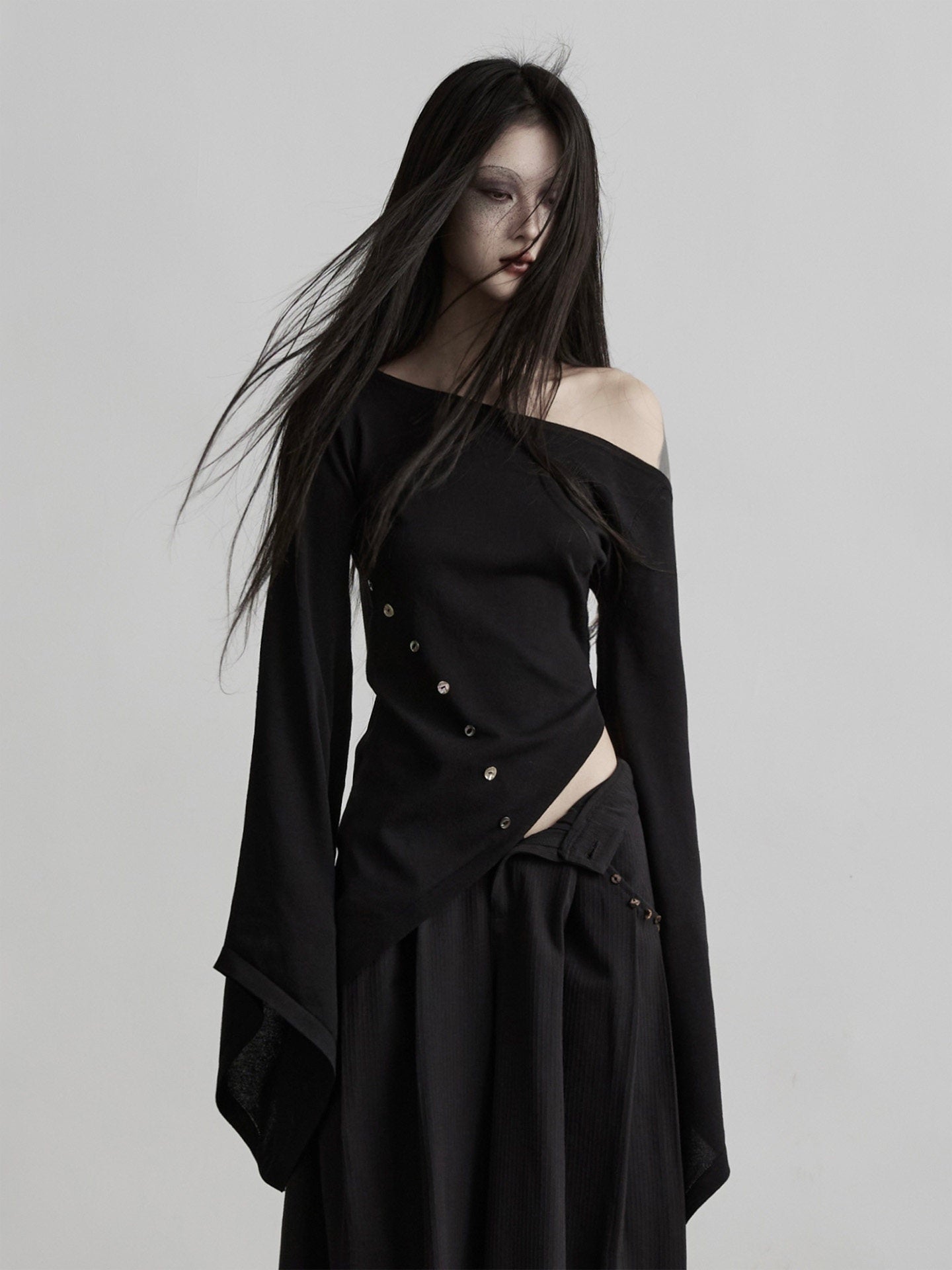 INDULGE Asymmetrical Dark Goth Long Sleeve Black Lyocell Women Off-Shoulder T-Shirts
