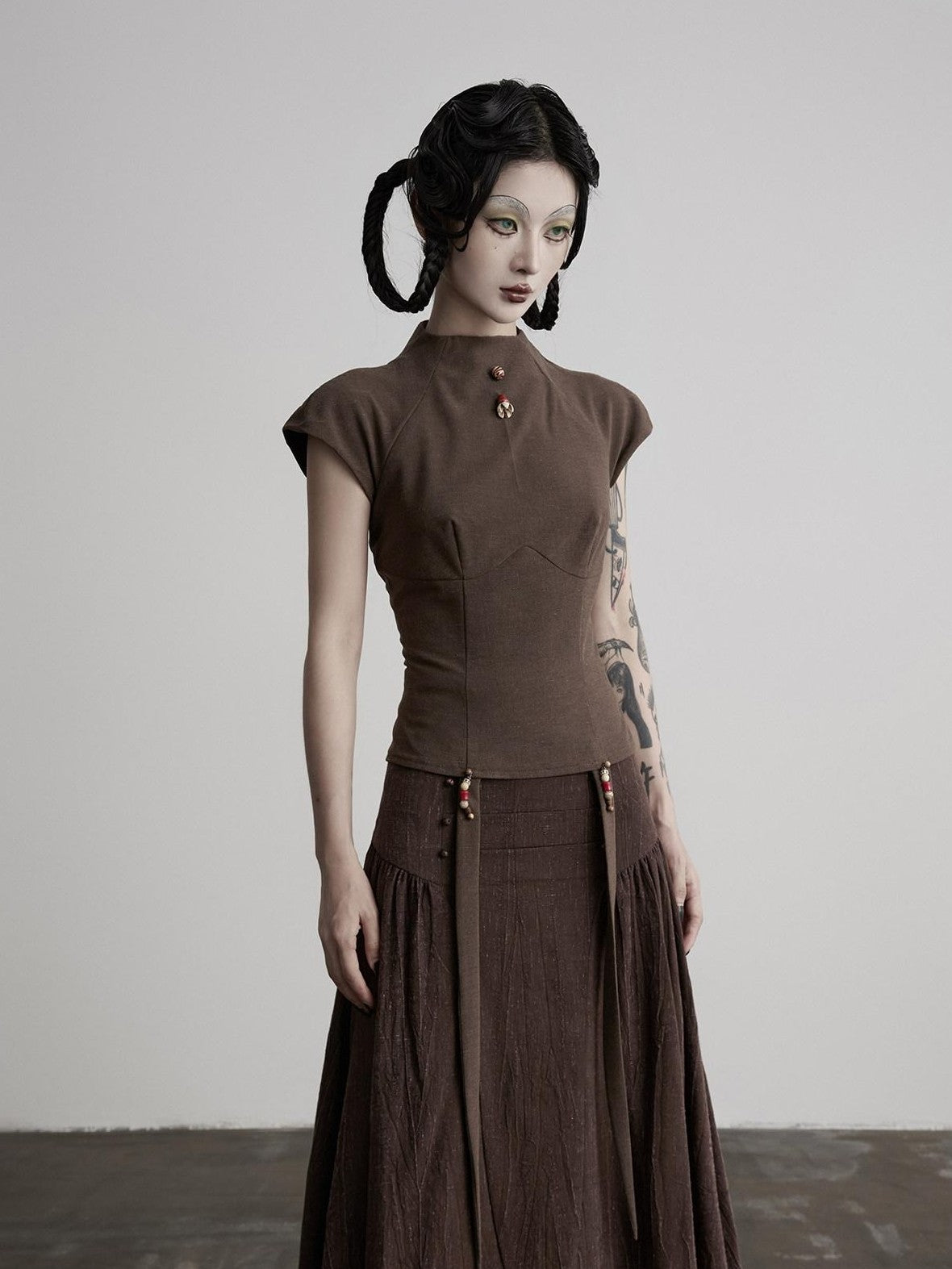 INDULGE Beaded Ribbon Structured Slim Waist Women&