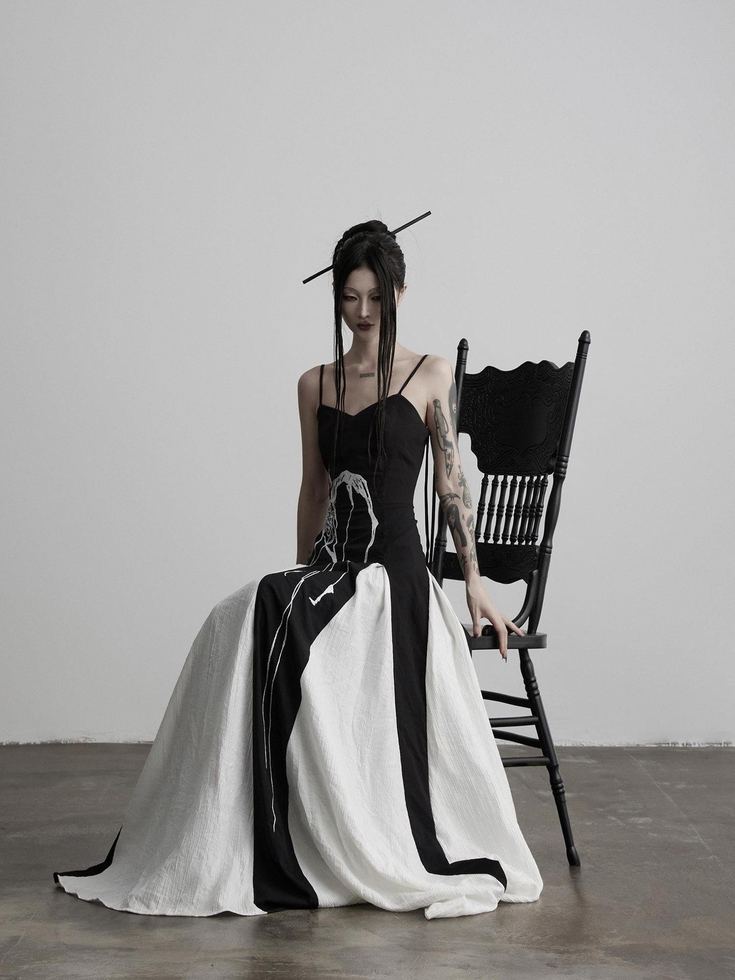 INDULGE Black Animal Embroidery Strappy A Line Women&