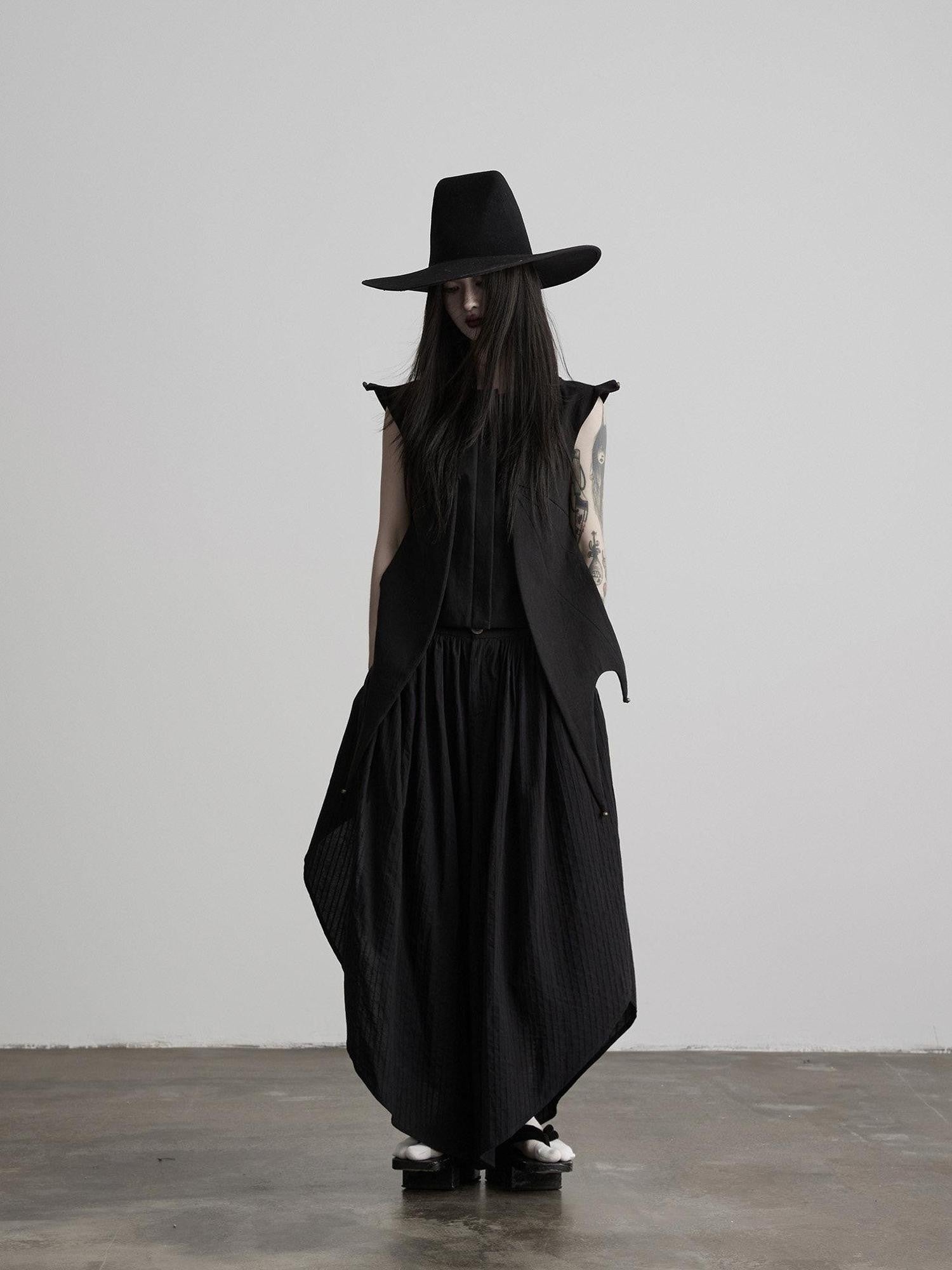 INDULGE Black Asymmetric Oversized High Waist Pockets Women&