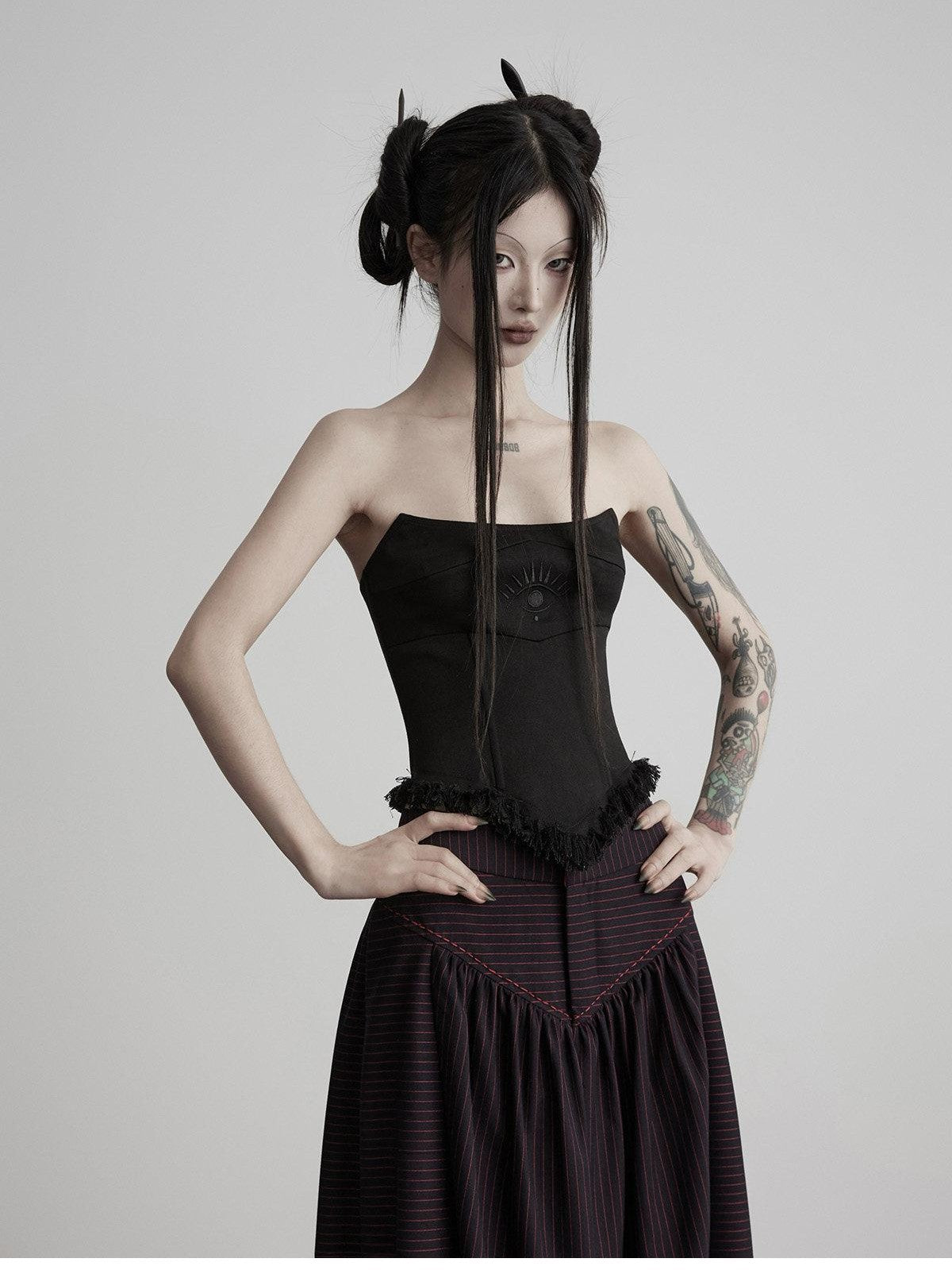 INDULGE Black Embroidered Eyelash Fishbone Splice Women&