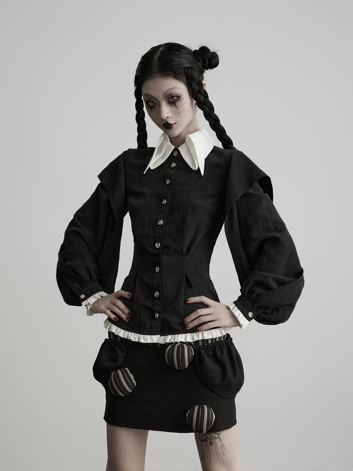 INDULGE Black White Ruffled Pointed Collar Tailored Women&